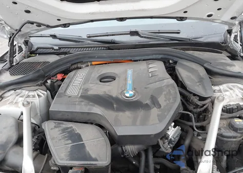 2018 BMW 530E Iperformance z USA, uszkodzony, nr VIN WBAJA9C58JB252756